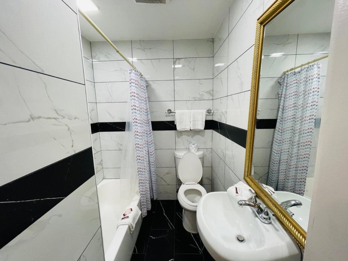 Casa Blanca Inn & Suites וויטייר מראה חיצוני תמונה