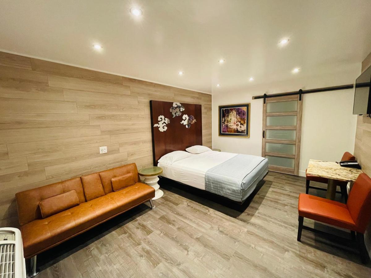 Casa Blanca Inn & Suites וויטייר מראה חיצוני תמונה