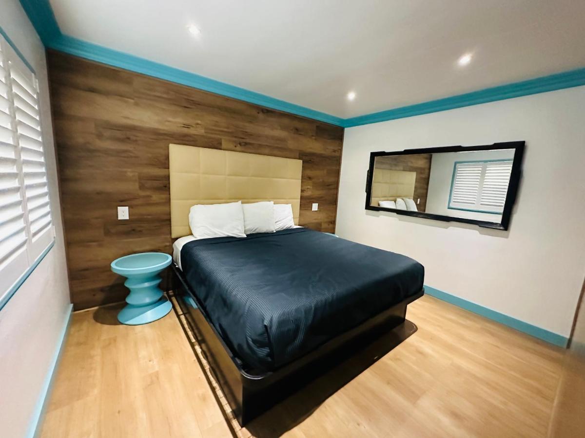 Casa Blanca Inn & Suites וויטייר מראה חיצוני תמונה