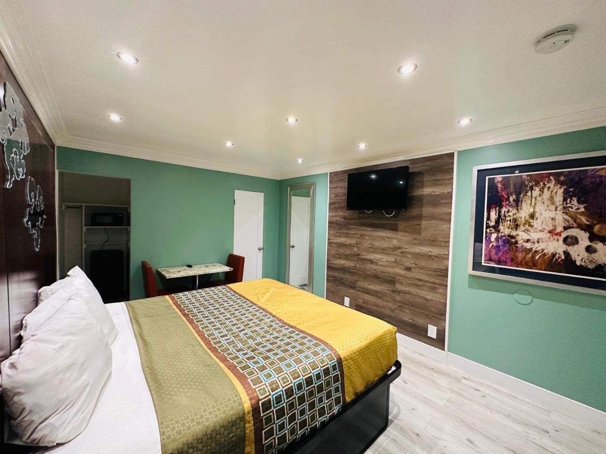 Casa Blanca Inn & Suites וויטייר מראה חיצוני תמונה