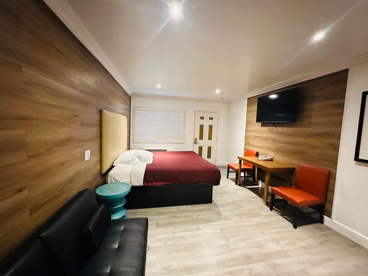 Casa Blanca Inn & Suites וויטייר מראה חיצוני תמונה
